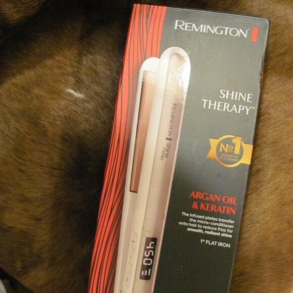 REMINGTON SHINE THERAPY 1 IN FLAT IRON NIP Other - REMINGTON SHINE THERAPY 1 IN FLAT IRON NIP
